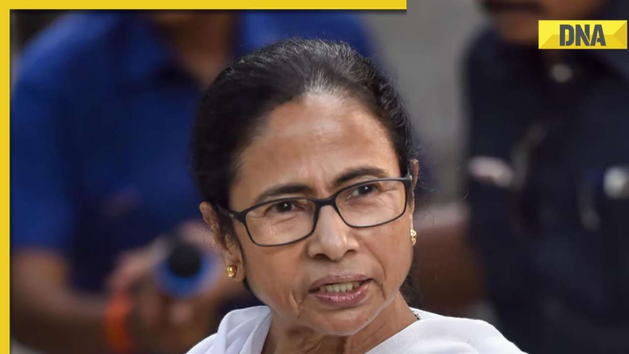 West Bengal CM Mamata Banerjee suffers injury as her car meets accident