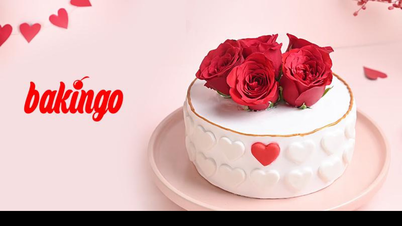 Buy Bakingo Fresh Cake - Mango, Eggless Online at Best Price of Rs null -  bigbasket