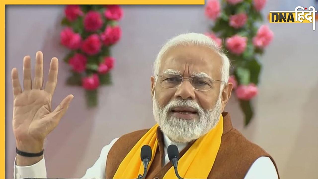 Sant Ravidas के बहाने दलितों को साधने की कोशिश, वाराणसी में बोले PM मोदी, 'परिवारवादियों को दलित-आदिवासी बर्दाश्त नहीं होते'