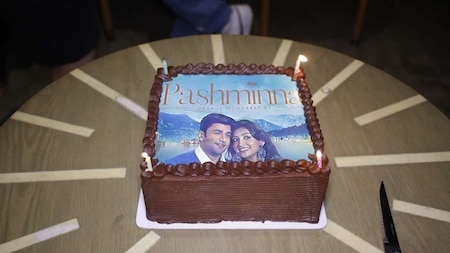 Nishant and Isha's Pashminna-themed cake