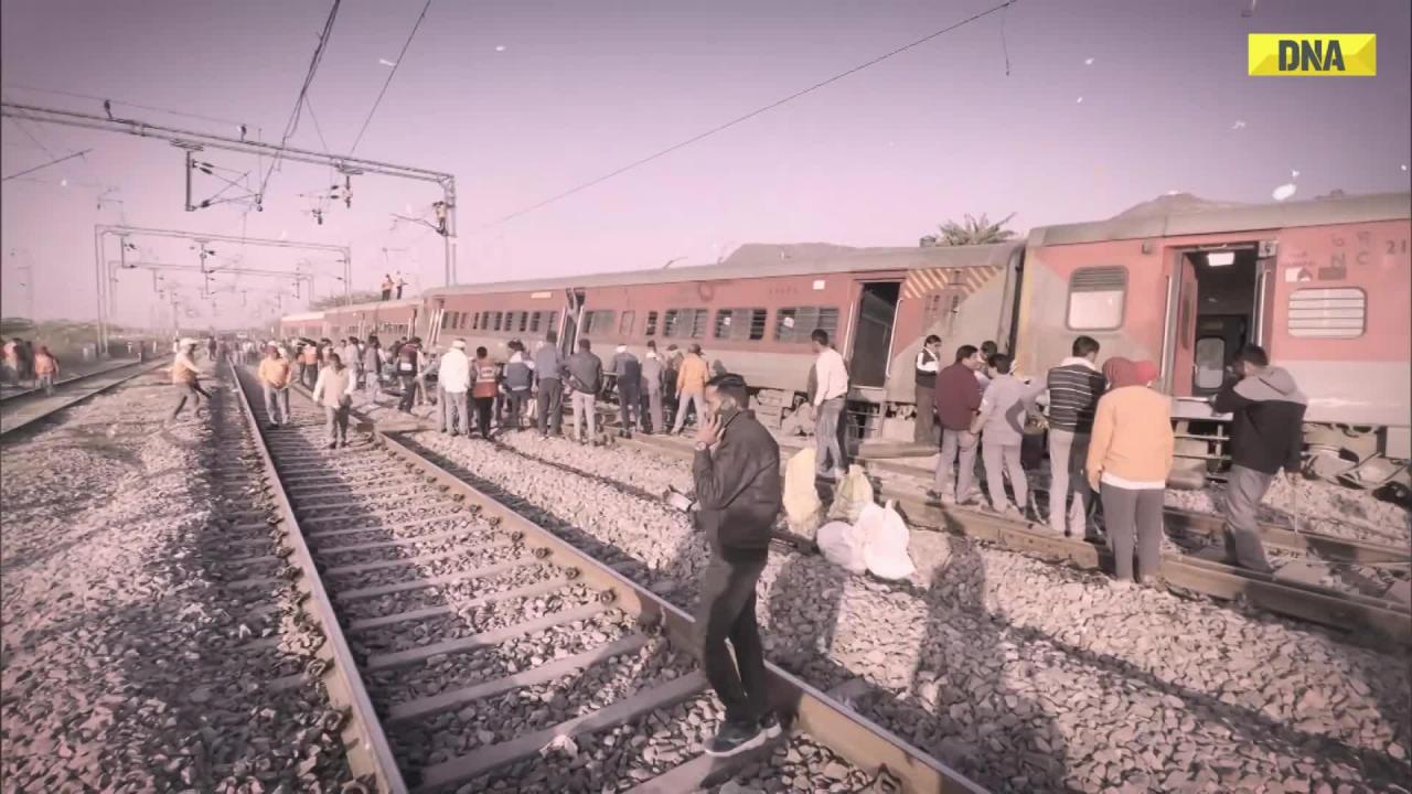 Ajmer Train Accident: अजमेर में रेल हादसा, Sabarmati Express के 4 डिब्बे पटरी से उतरे | Rajasthan