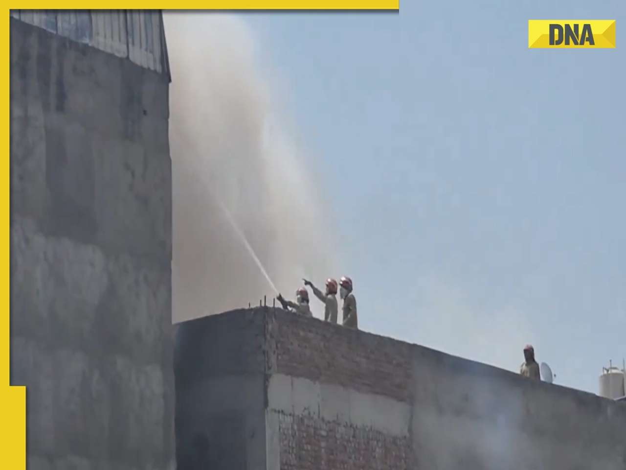 Delhi: Massive fire breaks out in Mundka factory, 35 fire engines at spot