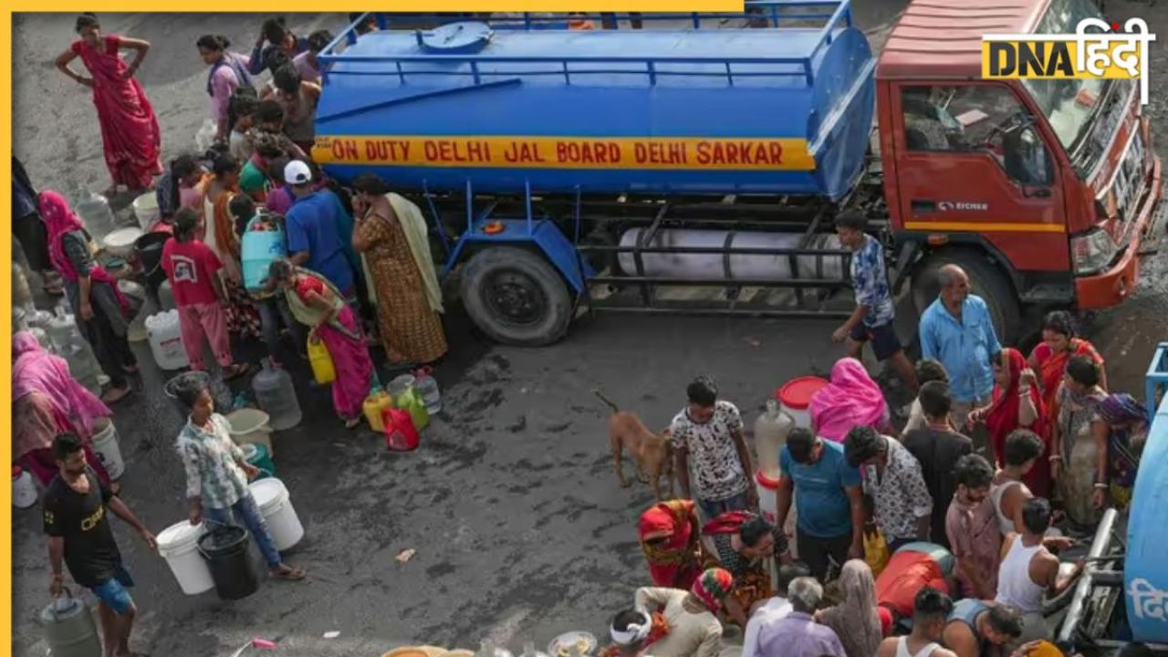 Delhi Water Crisis: दिल्ली जल संकट से जनता त्रस्त, पानी की किल्लत पर जमकर पॉलिटिक्स, नोएडा में भी हाल-बेहाल 