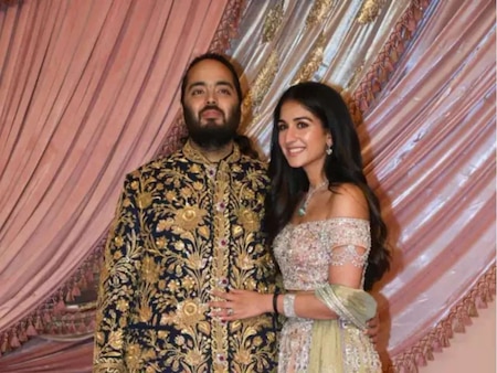 Anant Ambani and Radhika Merchant's grand wedding ceremony