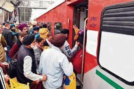 India's last railway station where you can walk to a foreign country