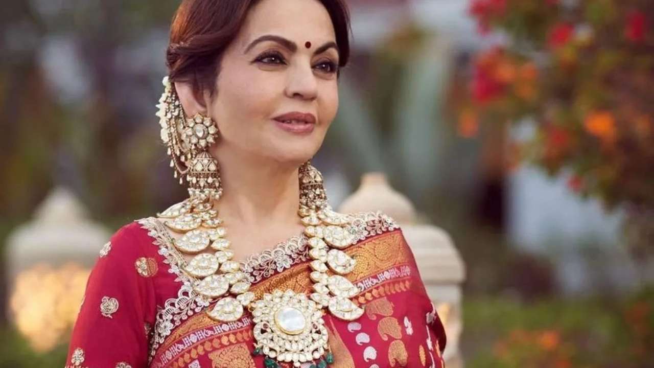 Nita Ambani's traditional diamond necklace