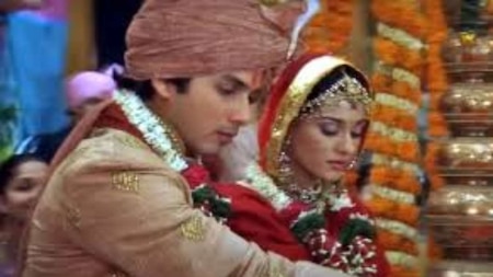 Vivah first Indian film to release on internet