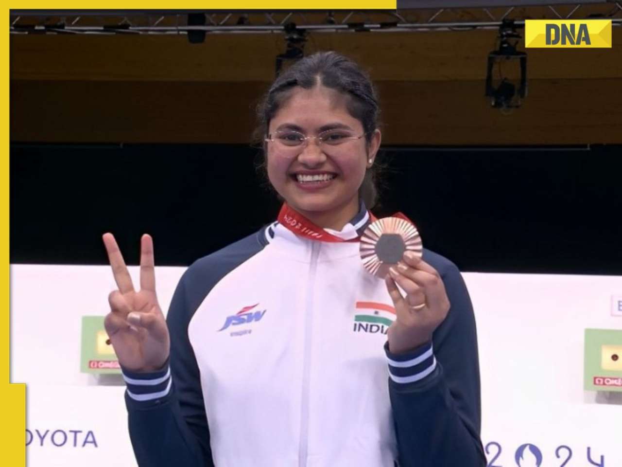 Rubina Francis consigue la quinta medalla de India en los Juegos Paralímpicos de París y gana el bronce en la prueba femenina de pistola de aire comprimido SH1 de 10 m