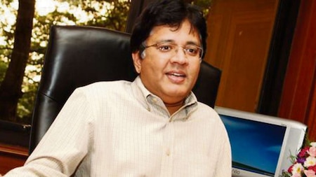 Kalanithi Maran as chairman and founder of Sun Group