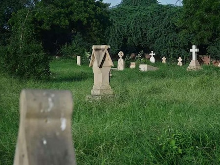 Civil Lines Cemetery