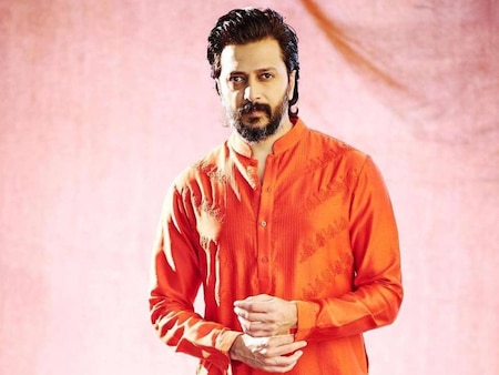 Riteish Deshmukh as Laxmana