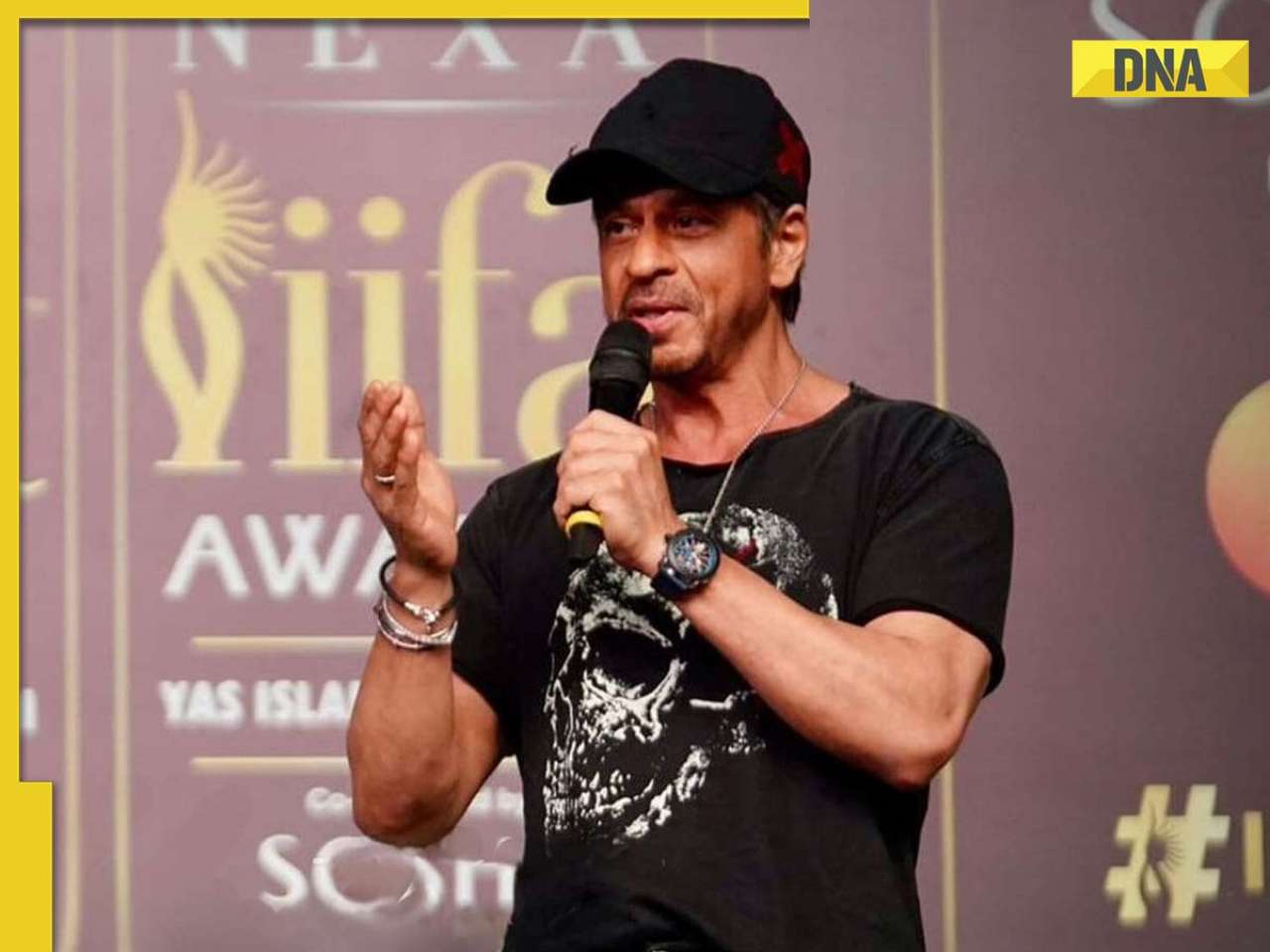 Shah Rukh Khan spotted wearing sports luxury bracelets, it costs Rs...