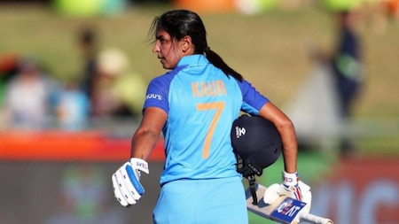 harmanpreet kaur jersey number