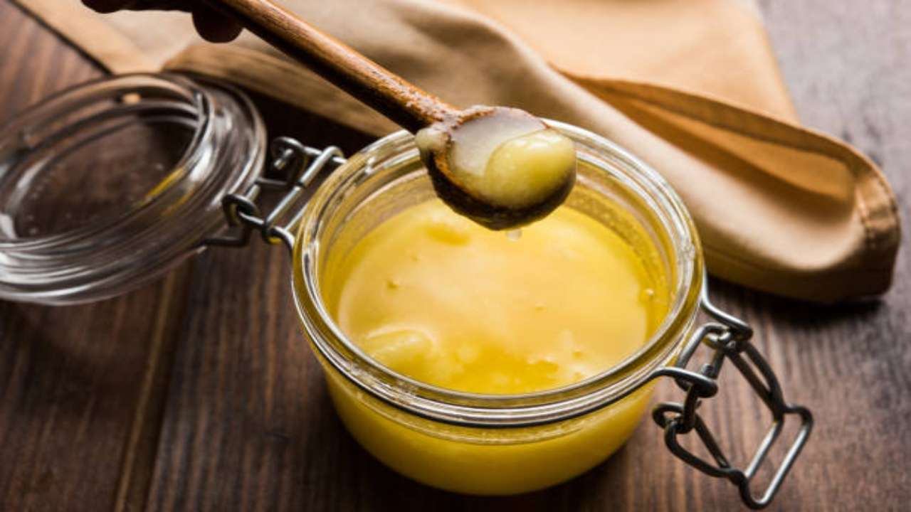 Identifying purity of ghee: Aroma test