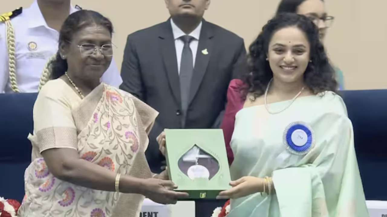 Nithya Menen wins Best Actress