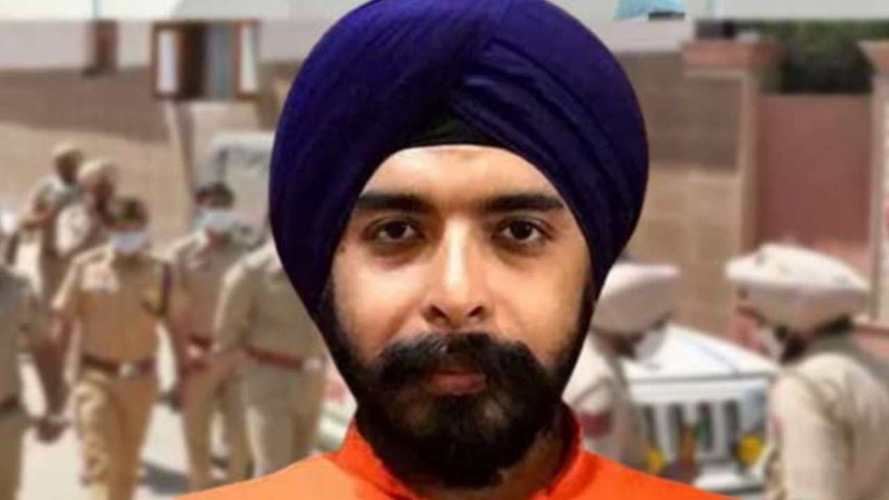 Tajinder Pal Singh Bagga arrested by Punjab police