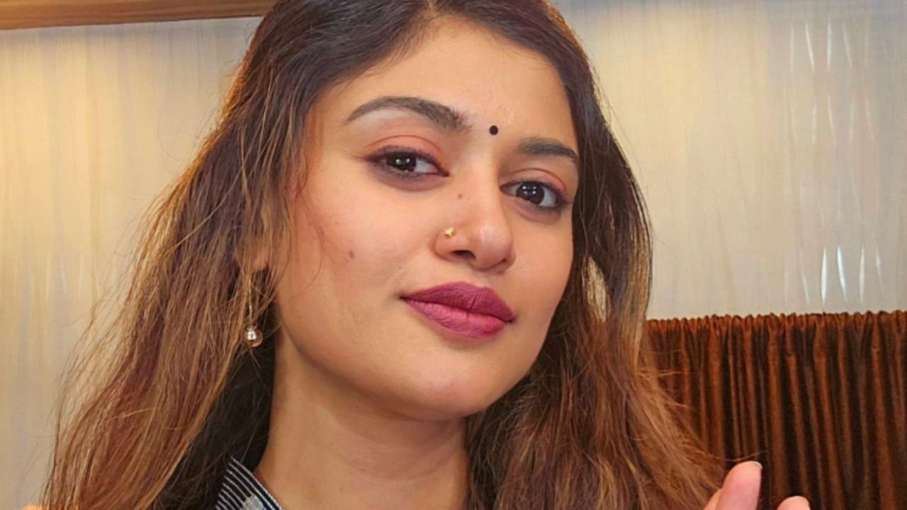 Oviya alleged private video leaks online