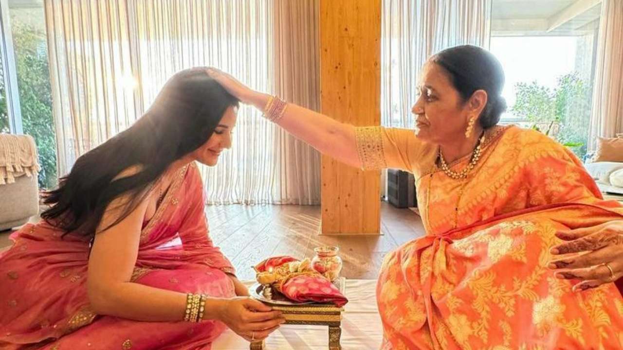 Katrina Kaif takes mother-in-law’s blessing