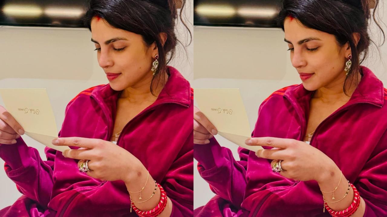 Priyanka Chopra Reading Nick Jonas Letter