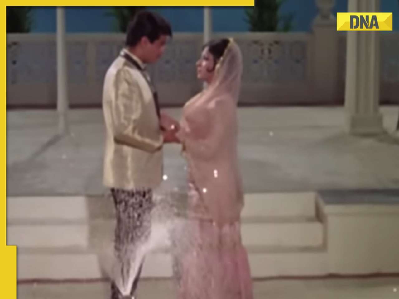 Meet Rajesh Khanna's actress, one of India’s richest, Rs 12 lakh was found in her bathroom, her career ended after one..