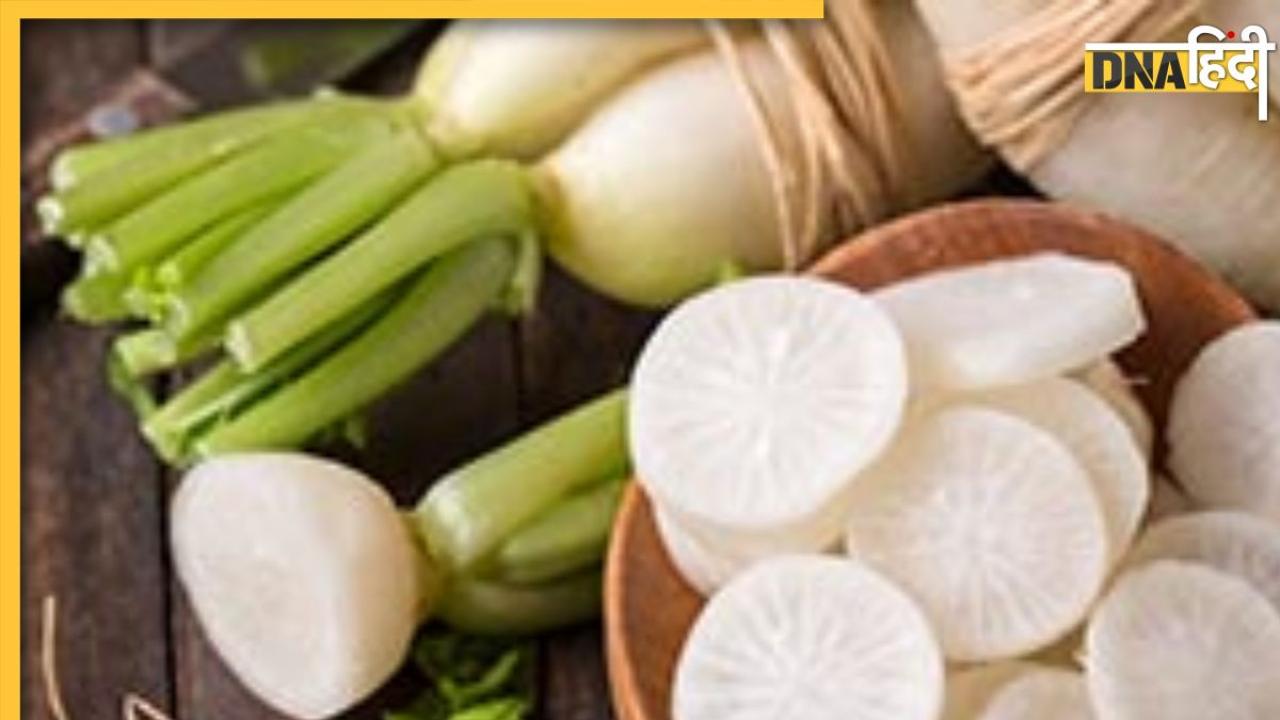 Radish Side Effects: मूली के साथ गलती से भी न करें इन 5 चीजों का सेवन, सेहत को होगा बड़ा नुकसान