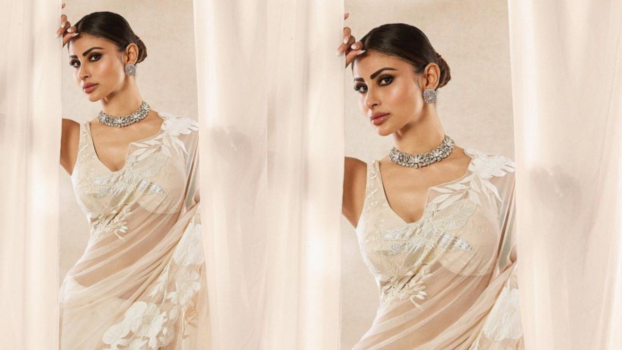 Mouni Roy Social Media