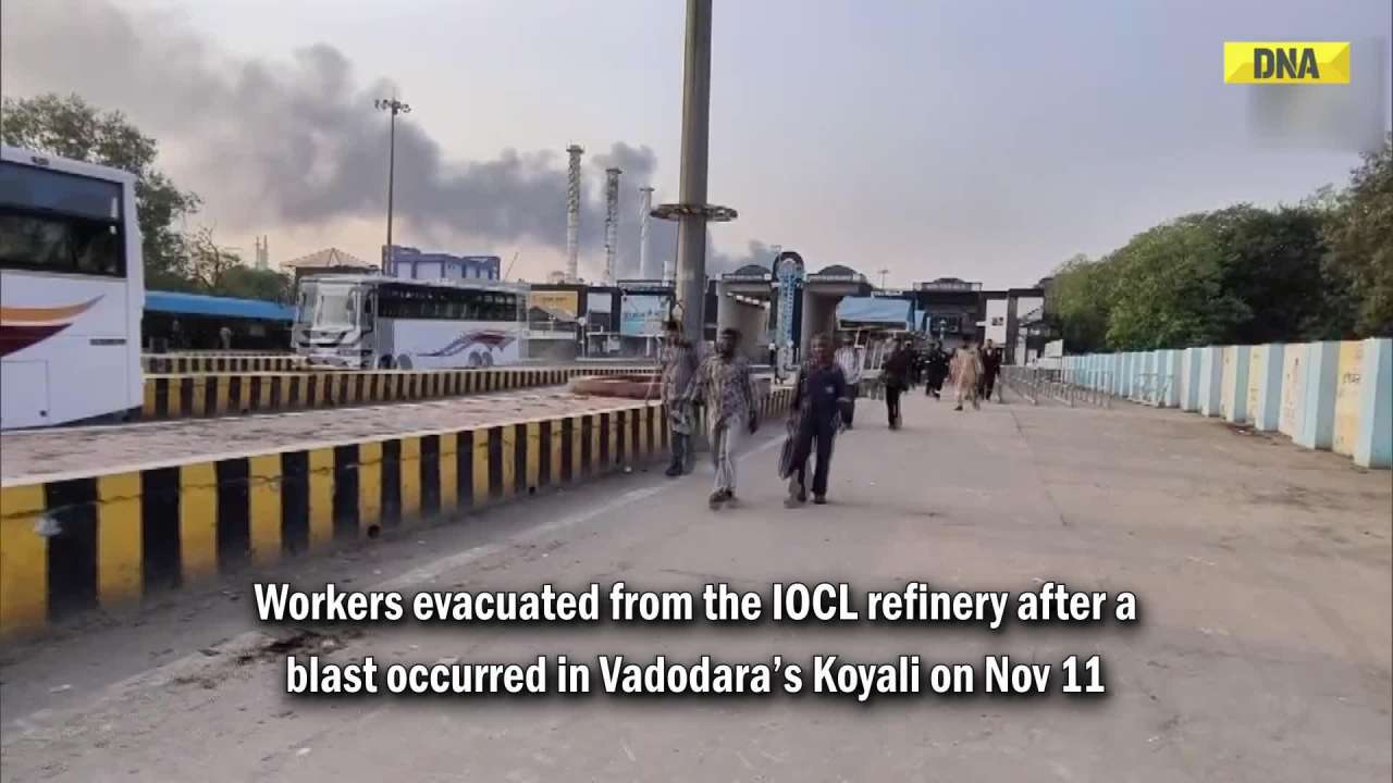 Gujarat Vadodara Blast: Massive Blast At IOCL Refinery; Workers Evacuate Amid Rising Smoke