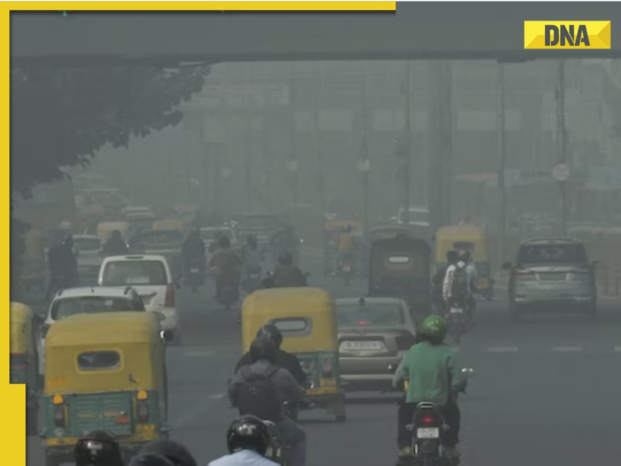 Delhi Pollution: Air quality remains 'very poor', AQI at 340, SC to decide on GRAP 4 today