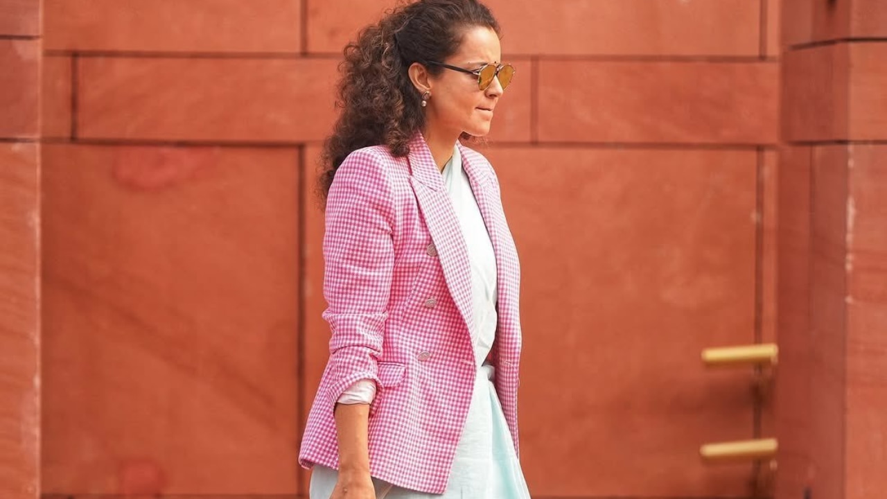 Saree with Printed Blazer