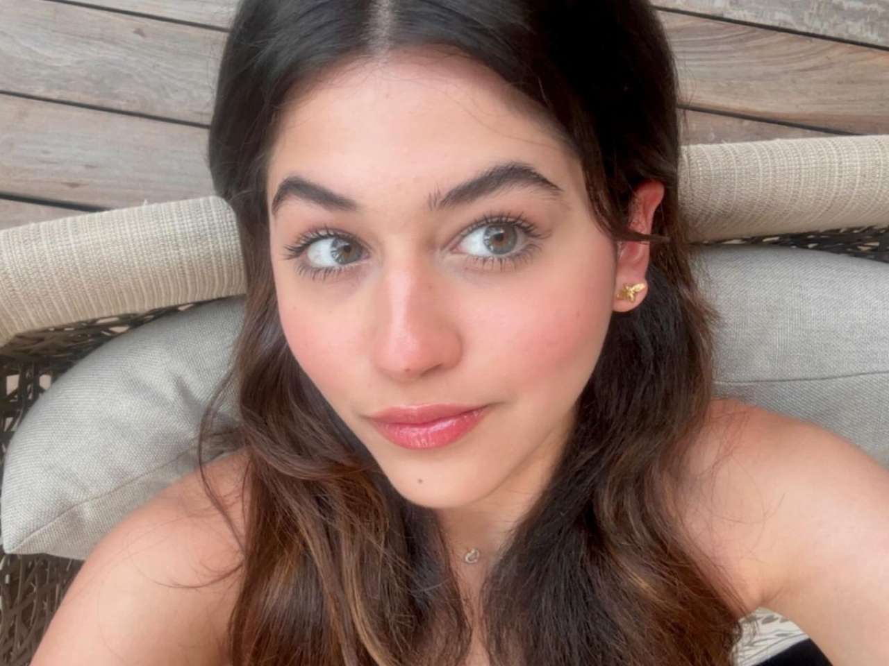 Netizens stunned with Naomika Saran's beauty