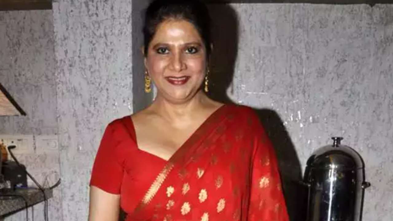 Asha Sachdev is still unmarried at 68