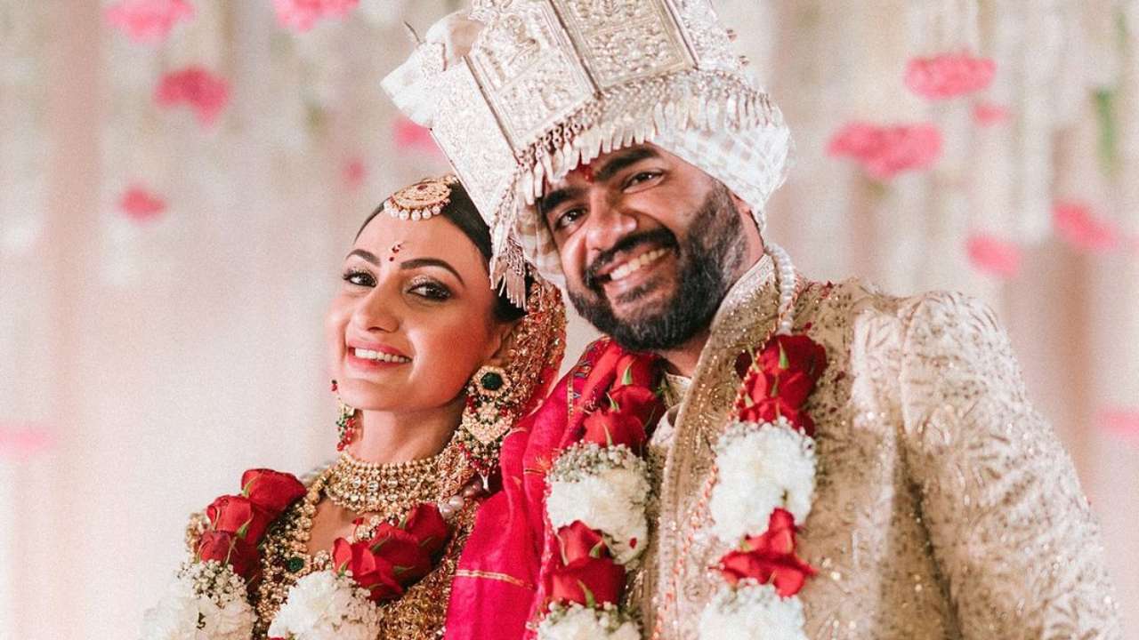 Siddharth Chopra is married to Neelam Upadhyaya