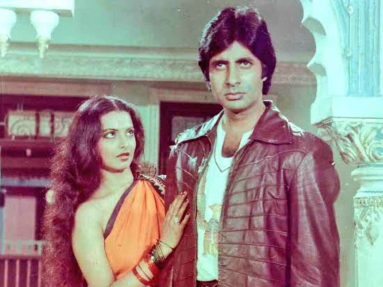 Muqaddar Ka Sikandar (1978)