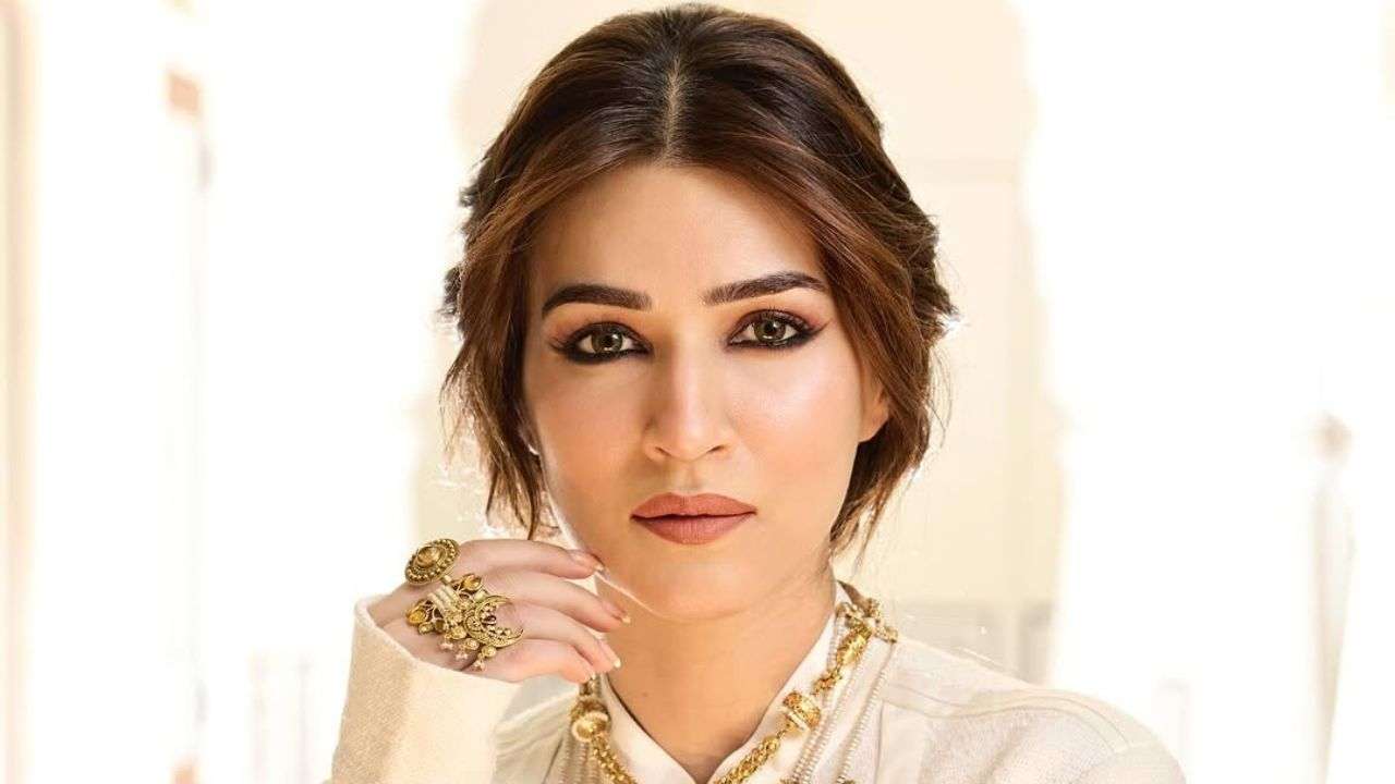 Subtle glam makeup look