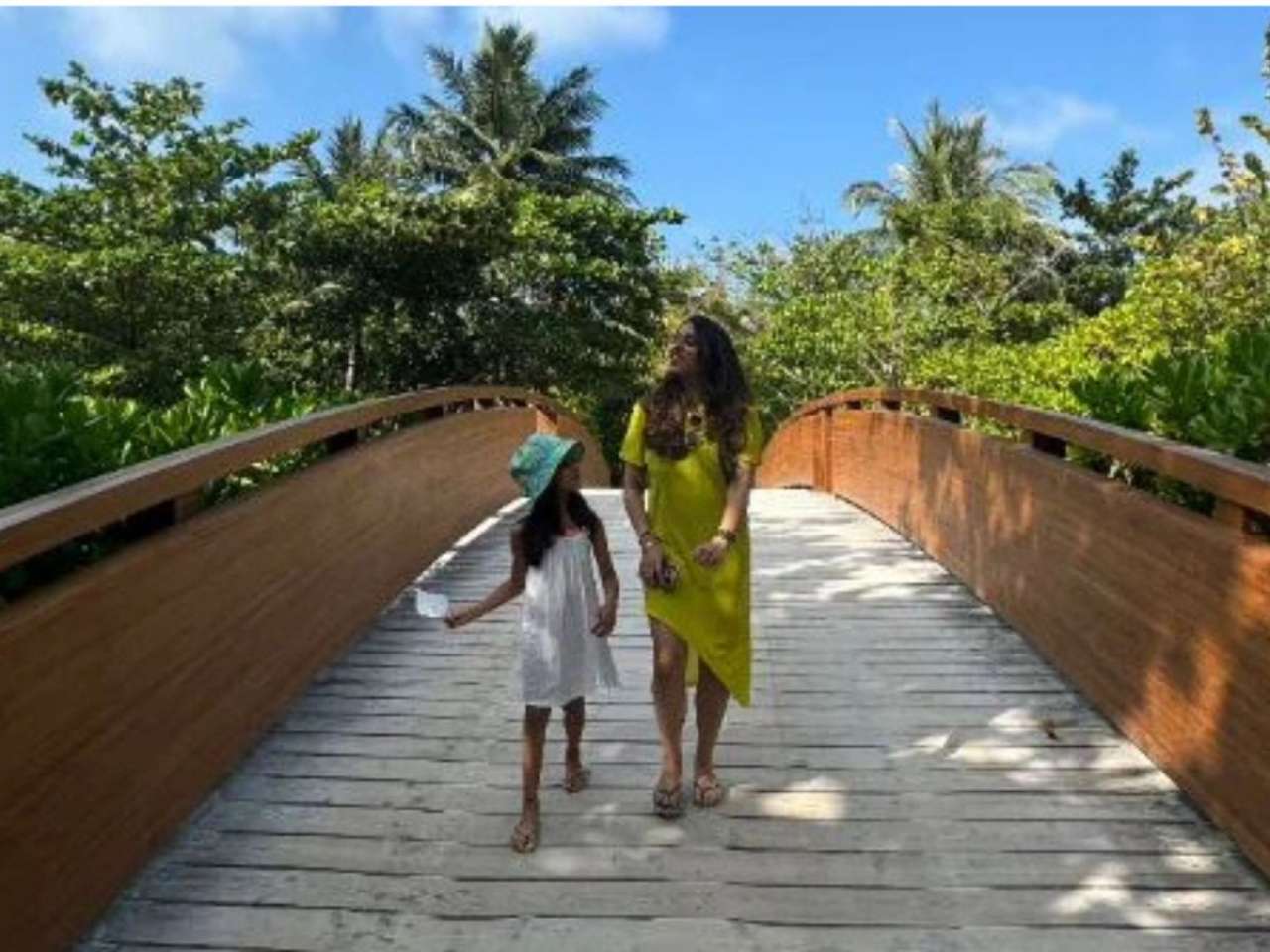 Rohit's wife Ritika with daughter Samaira