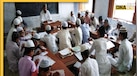 UP News: सरकार से लिया पैसा, लेकिन जमीन पर कभी नहीं खुले 219 मदरसे, भ्रष्टाचार का बड़ा खेल आया सामने 