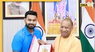 IPL से पहले CM योगी से मिली लखनऊ सुपर जायंट्स की टीम, ऋषभ पंत ने भेंट की भगवान की मूर्ति