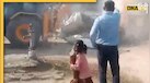 UP News: बुल्डोजर एक्शन के दौरान 6 साल की बच्ची किताबें लेकर भागी, अखिलेश यादव Video से क्या दिखाना चाहते हैं?