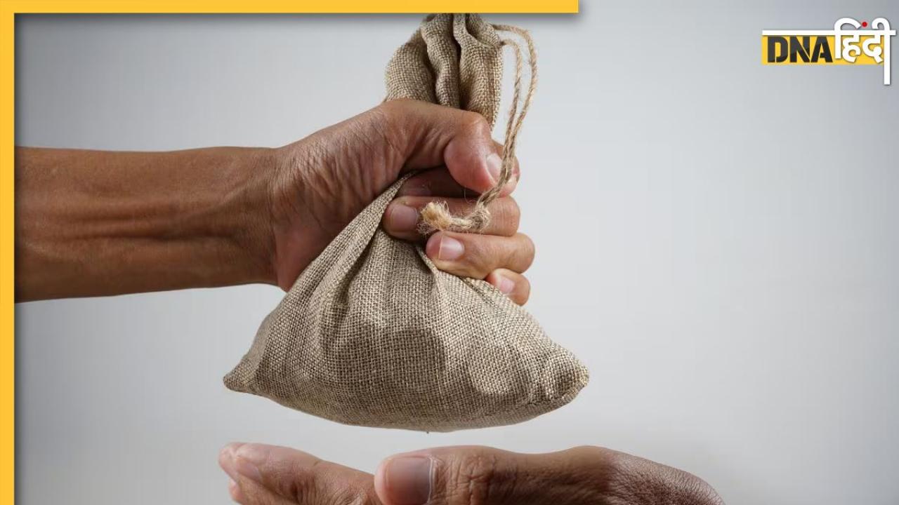 Gupt Daan Ke Labh: इन चीजों के दान से बन जाते हैं मालामाल, कंगाल लोगों की भी पैसों से भर जाती है तिजोरी