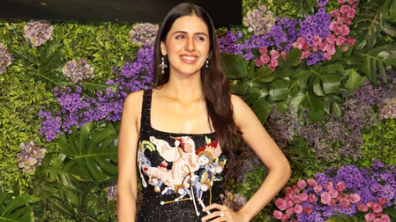 Simar Bhatia: Ikkis