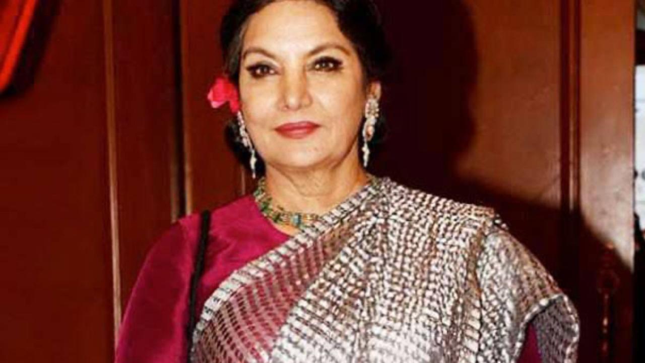 Shabana Azmi Walk Away From Set Barefoot