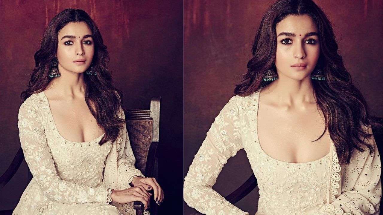 Alia Bhatt in elegant chikankari