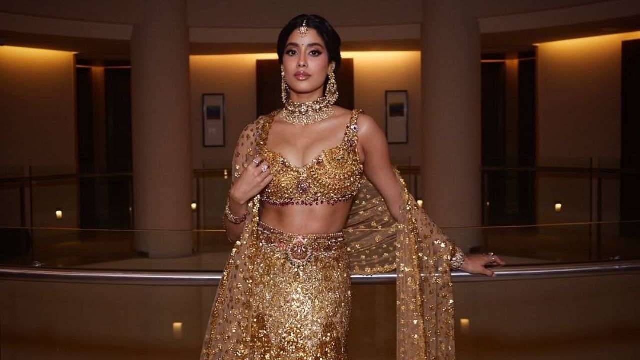 Janhvi Kapoor in shimmery gold lehenga