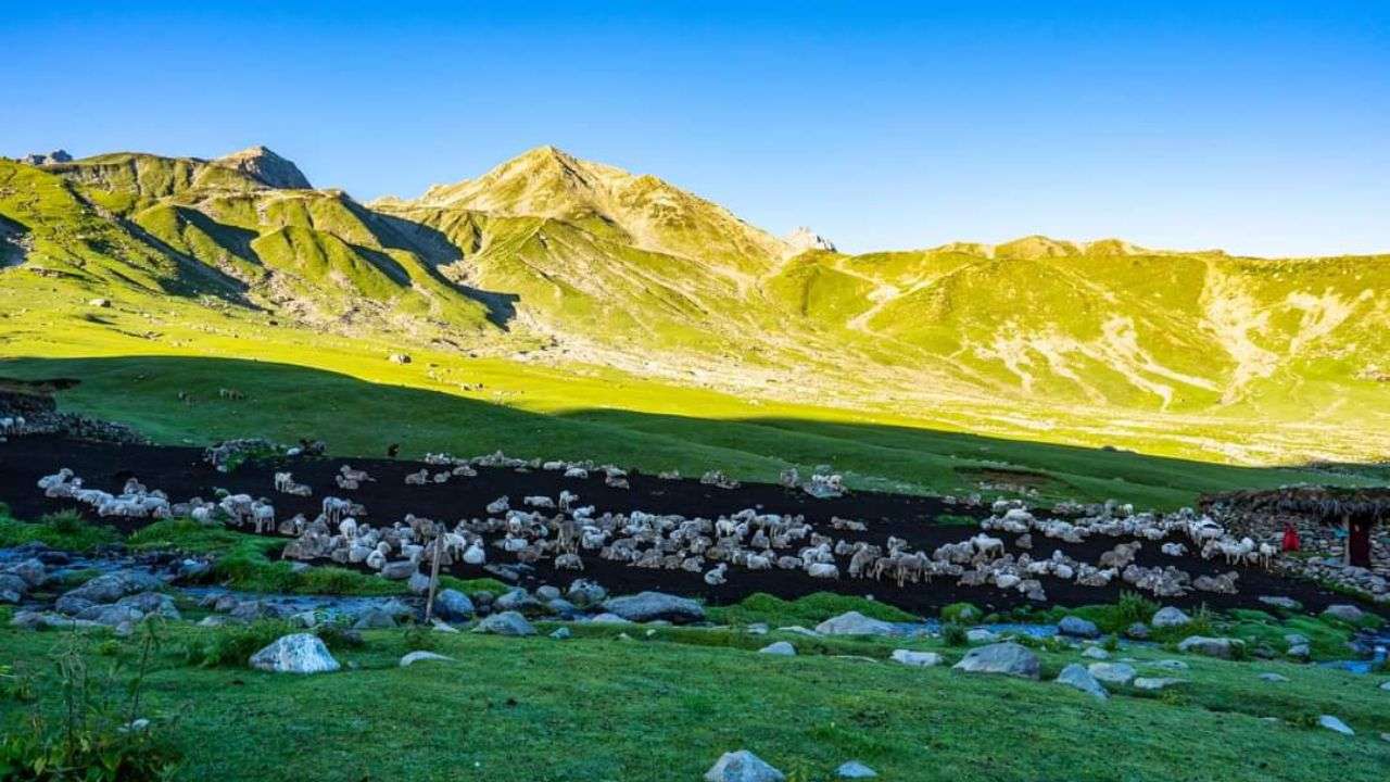 Jajimarg or Sundar Top