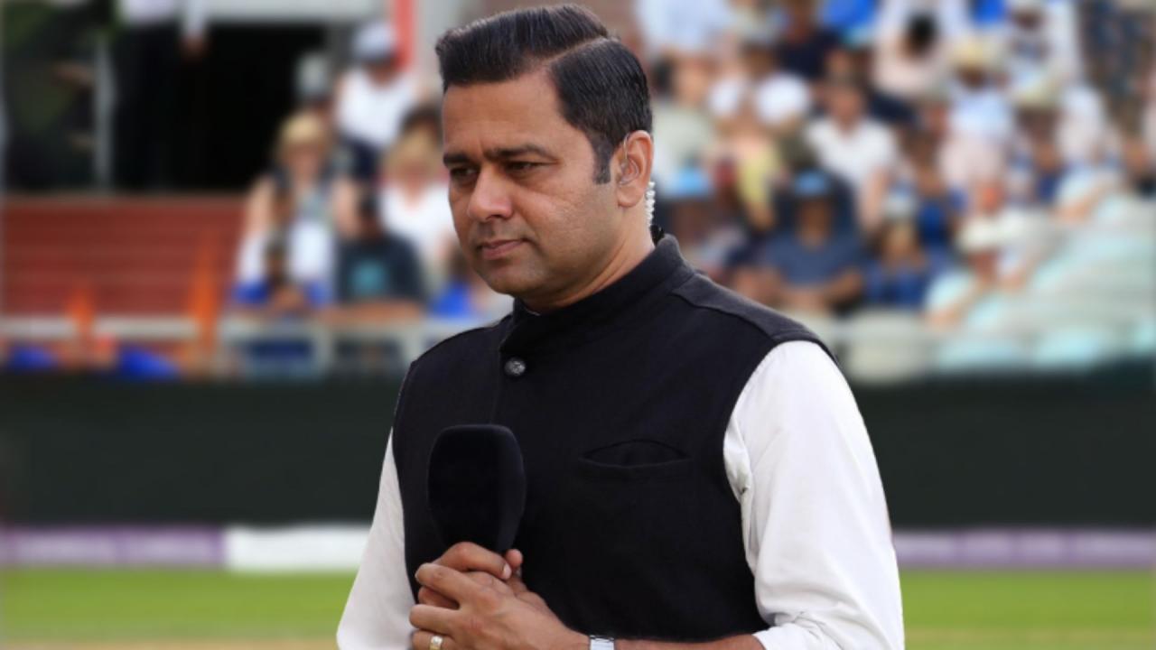 आकाश चोपड़ा की कितनी है सैलरी?