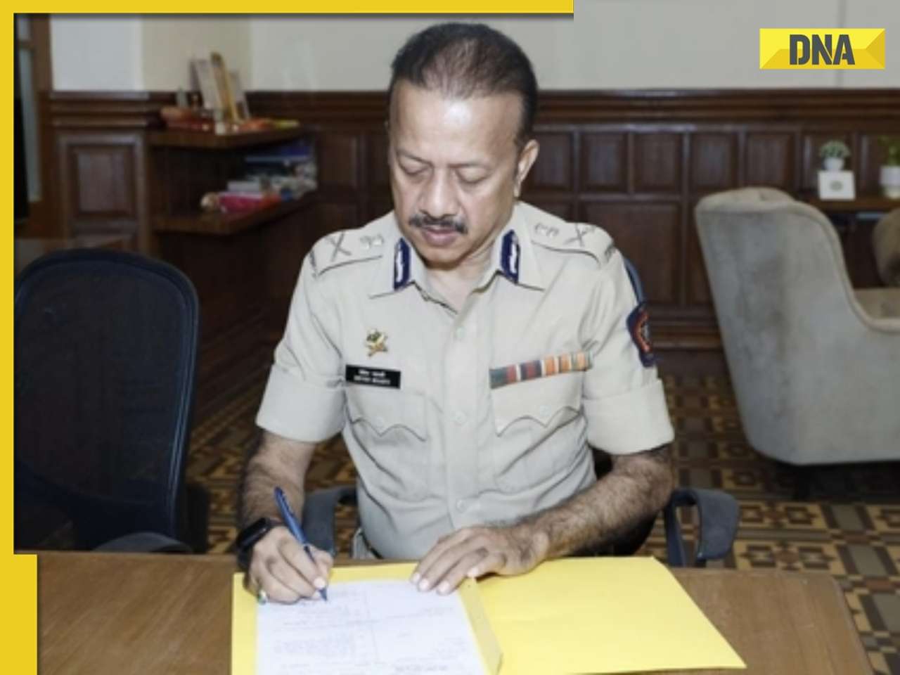 Meet new Mumbai Police Commissioner Deven Bharti, super cop who led 26/11 attacks investigation, he has replaced Vivek Phansalkar