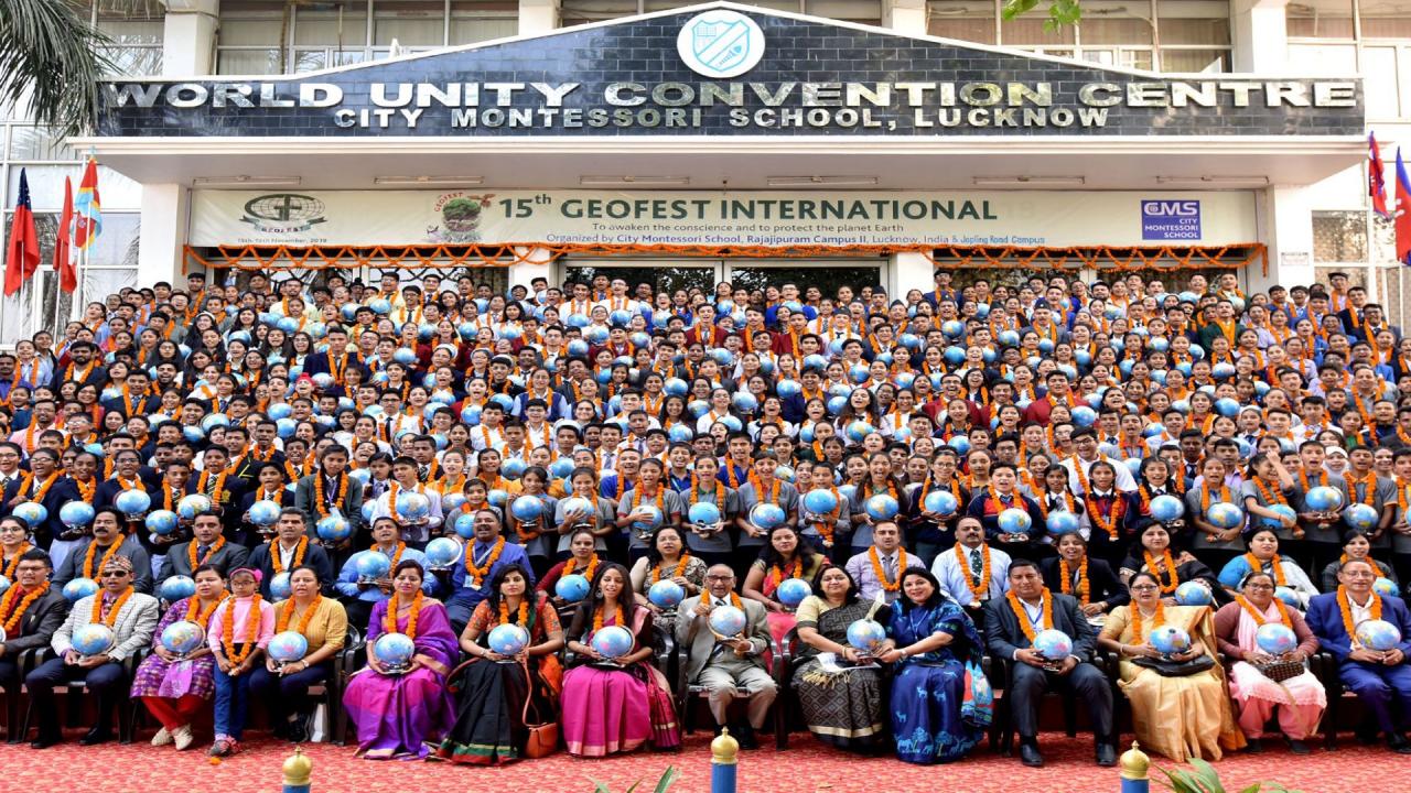 चार चरण में चलते हैं CMS के 21 कैंपस