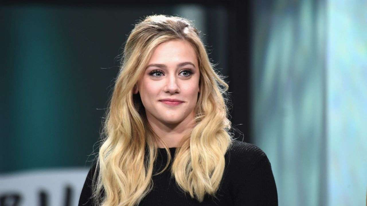 Lili Reinhart