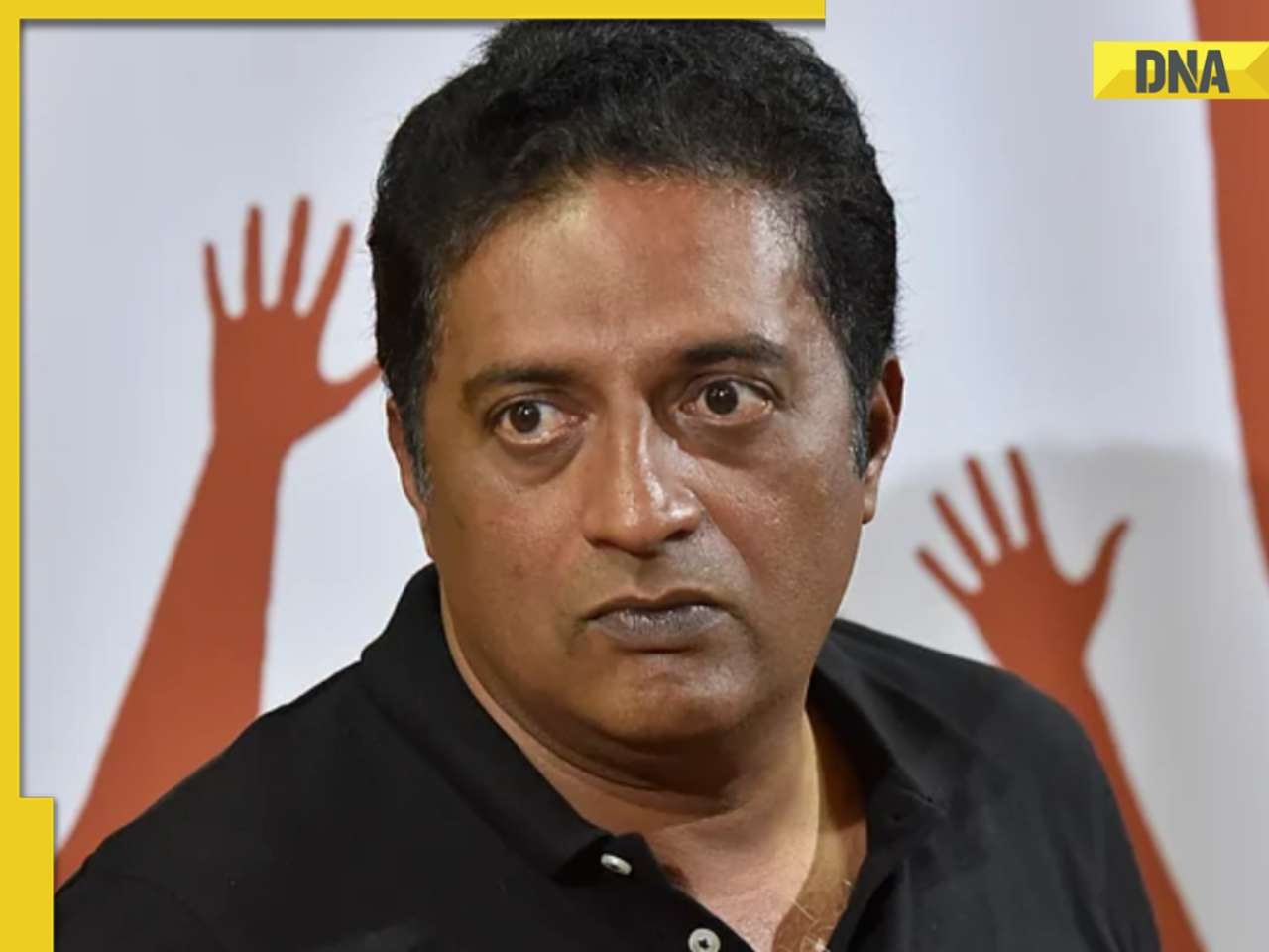Prakash Raj attacks Bollywood for not speaking up on political issues: 'Half of them are sold, the other half is...'