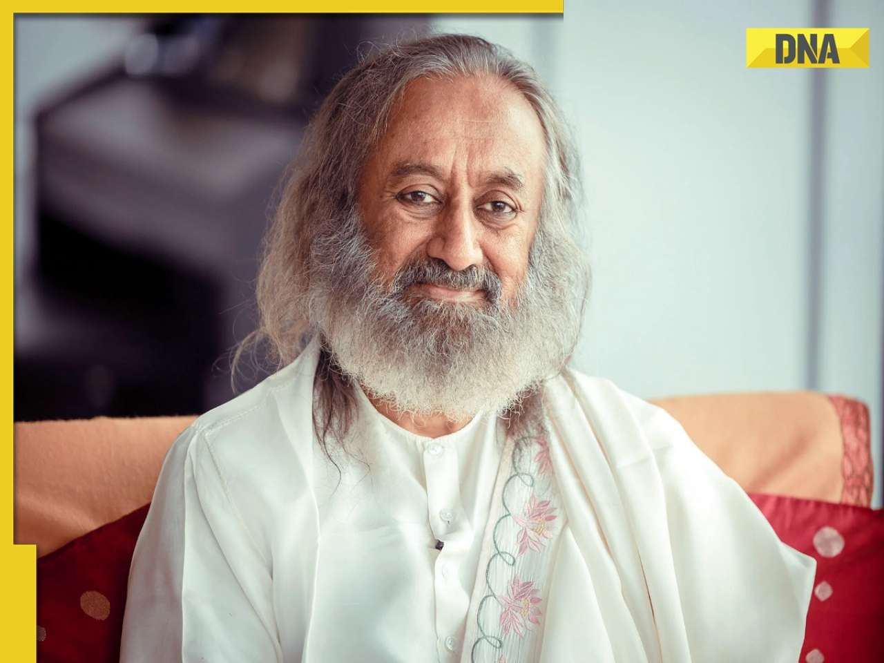 Spiritual Guru Sri Sri Ravishankar hails 'Operation Sindoor': 'Those who do not learn though diplomacy...' news image
